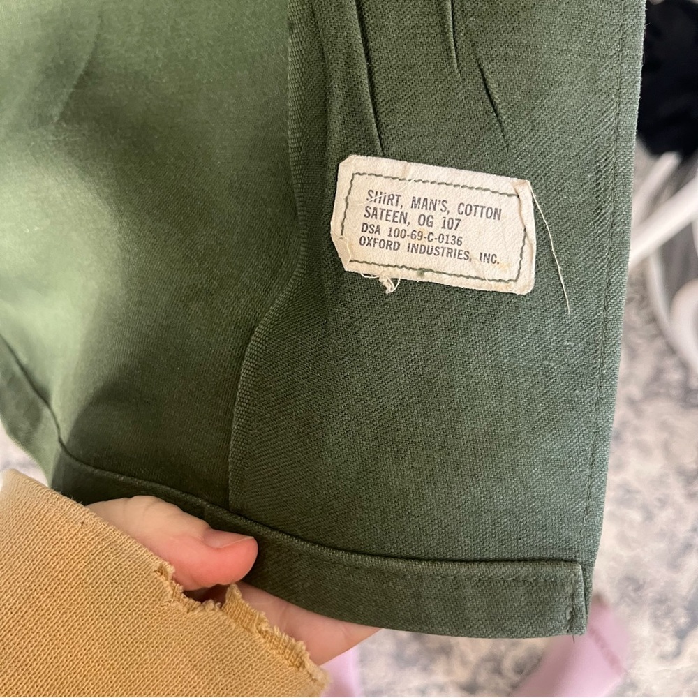 Vietnam-era vintage US Army cotton sateen utility shirt - Picture 5 of 7